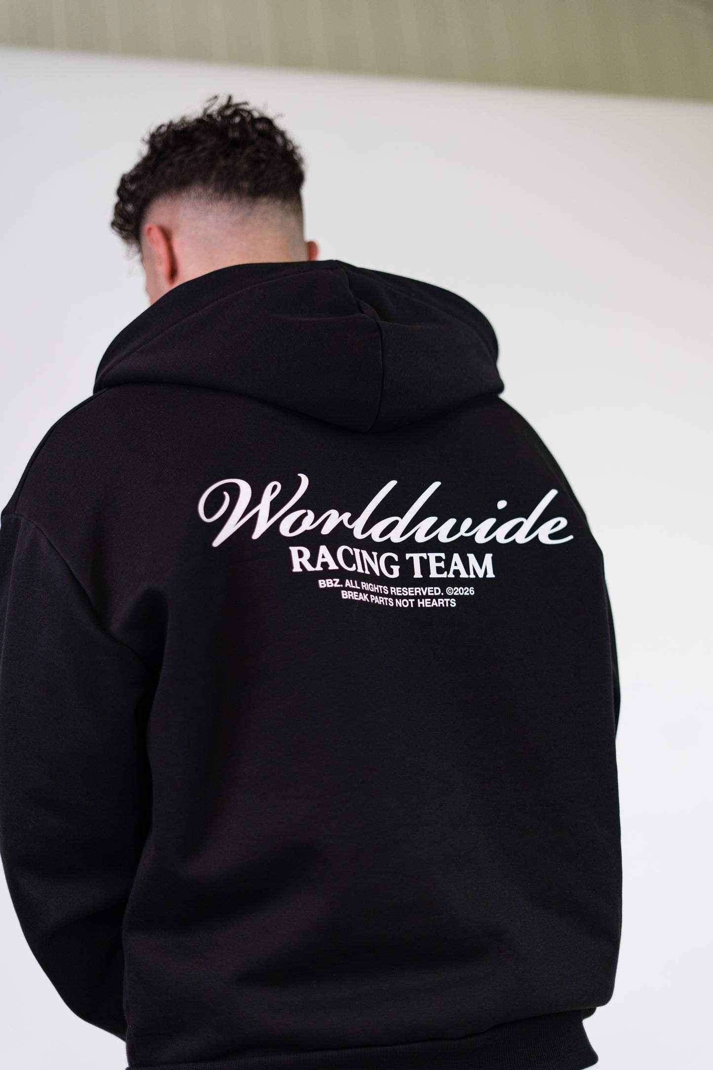 WOLRDWIDE ZIPPER